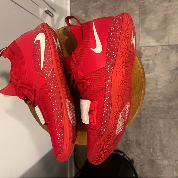 Nike Red and White Athletic Sneakers PG 2.5 University Red - Picture 6 of 6